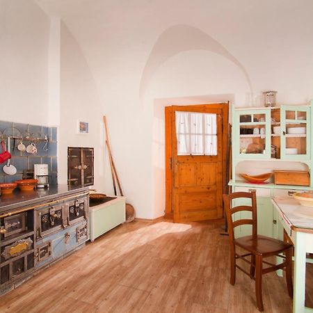 Juvanova Hisa - Apartments And Rooms Luce Bagian luar foto