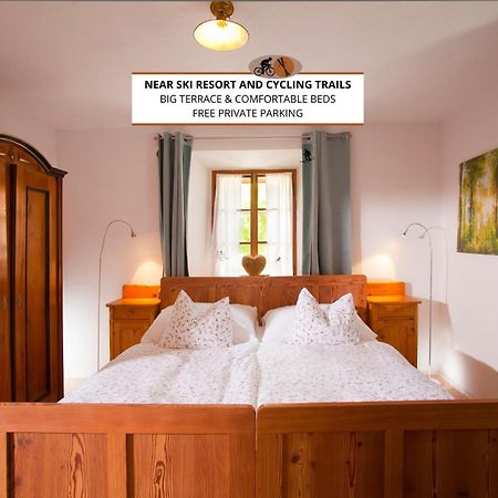 Juvanova Hisa - Apartments And Rooms Luce Bagian luar foto