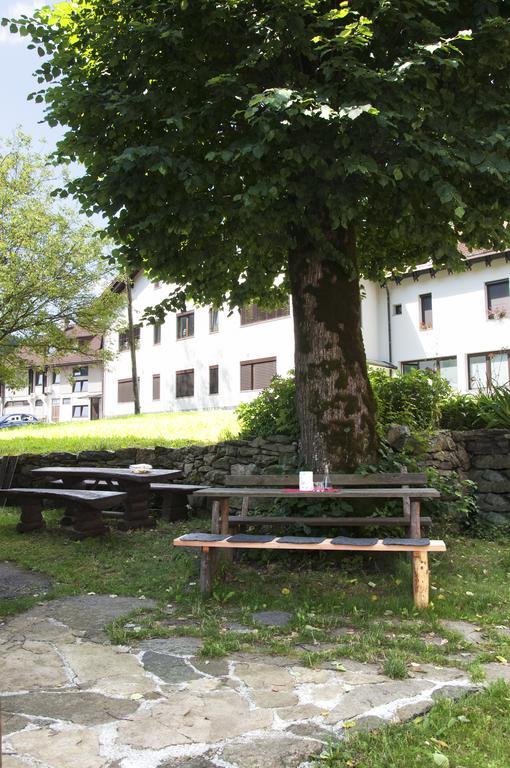 Juvanova Hisa - Apartments And Rooms Luce Bagian luar foto